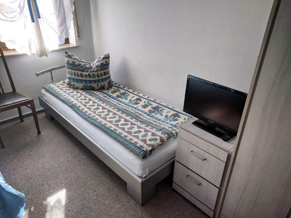 Ferienwohnung Mit Terrasse Grimma Exteriör bild