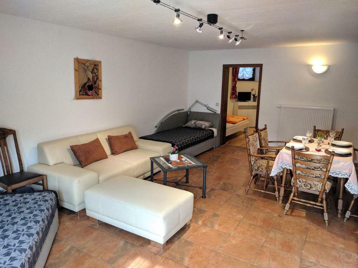 Ferienwohnung Mit Terrasse Grimma Exteriör bild