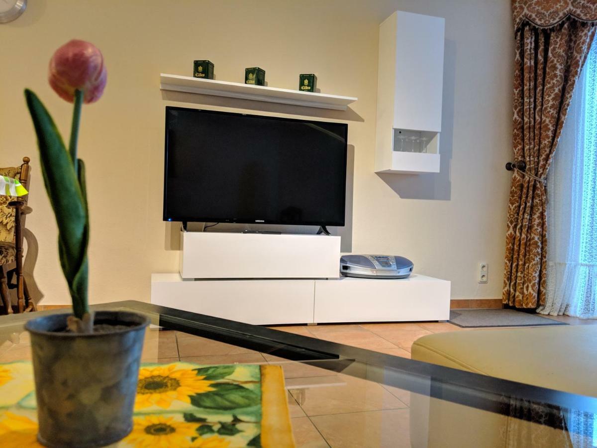 Ferienwohnung Mit Terrasse Grimma Exteriör bild